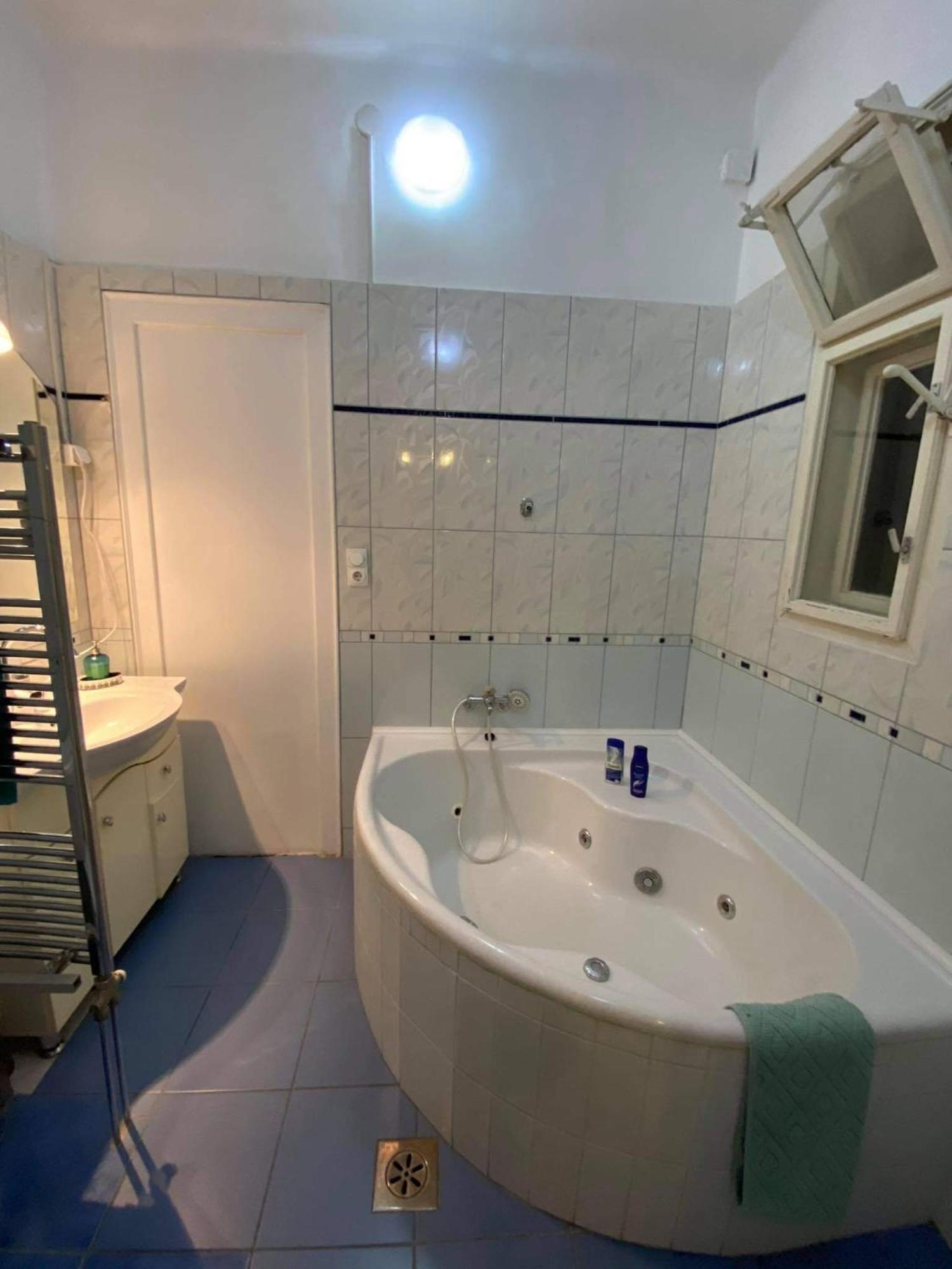 Come & Stay Apartments And Rooms City Center Budapeszt Zewnętrze zdjęcie